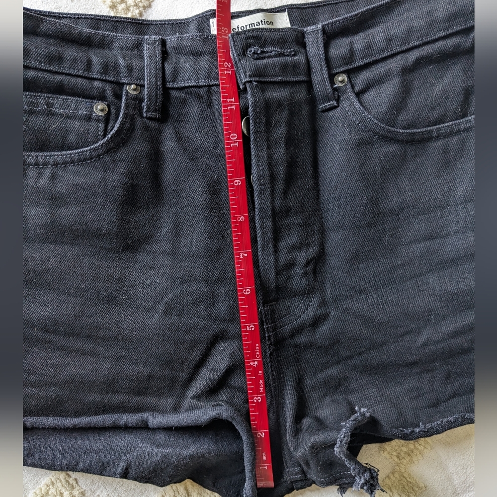 Reformation Dixie High Rise Shorts - Picture 5 of 5